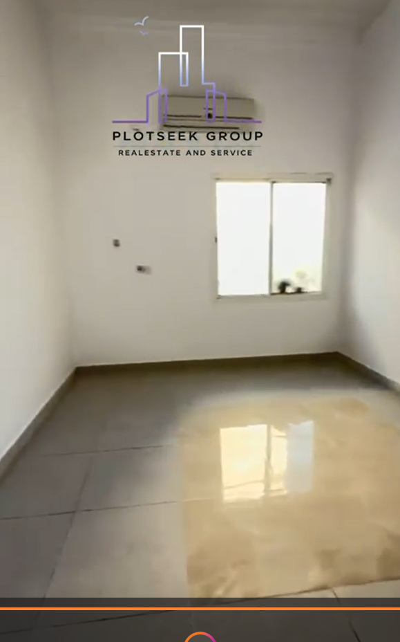 STUDIO unit 101 - interior view 3