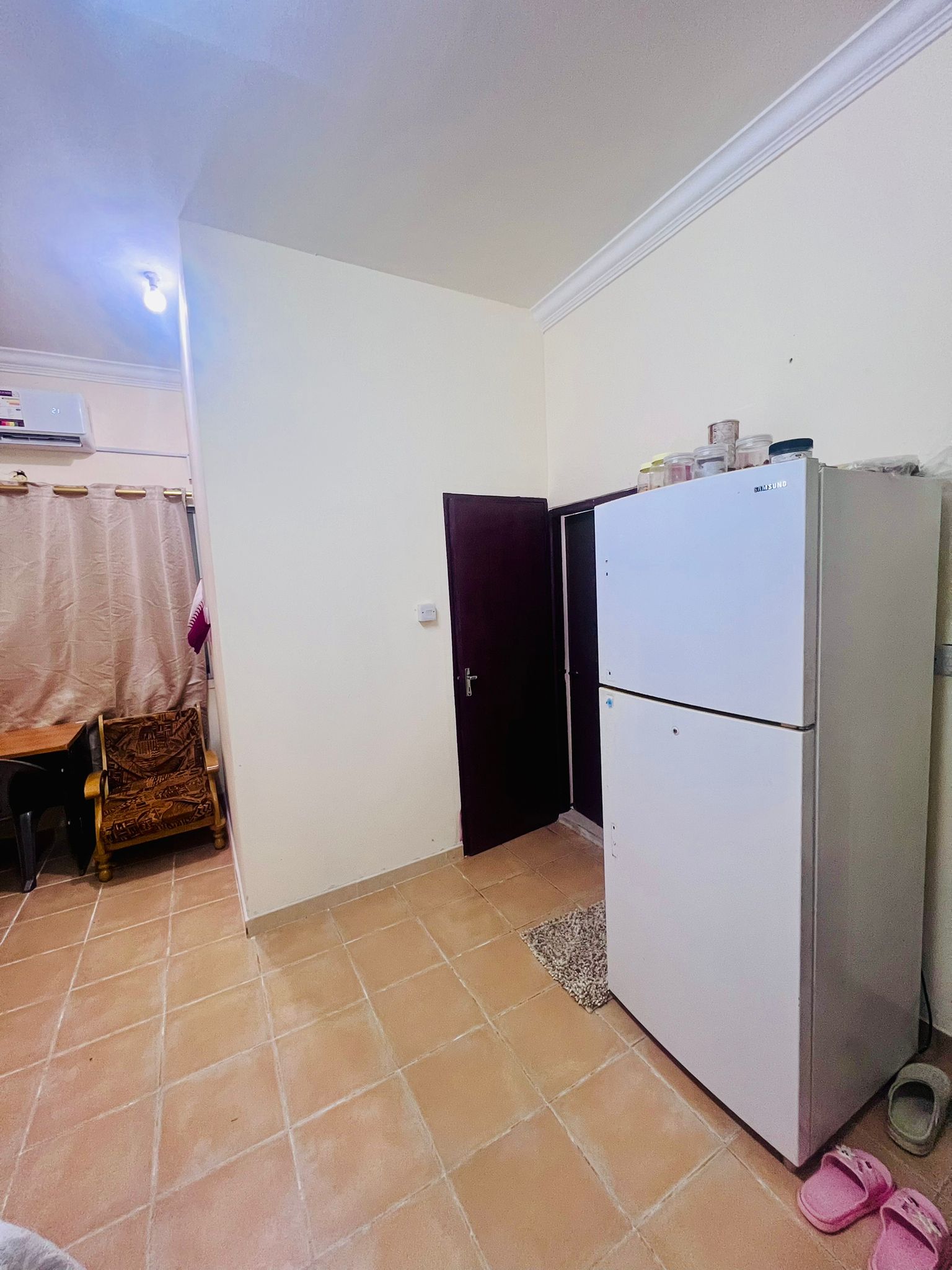 STUDIO unit 102 - interior view 1