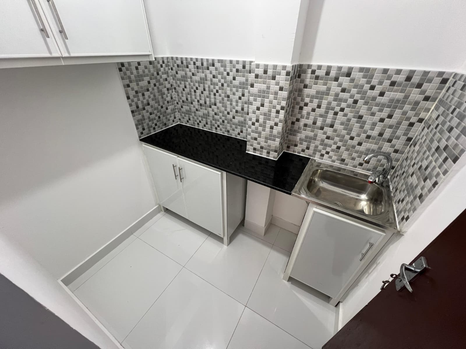 STUDIO unit 2601 - interior view 1