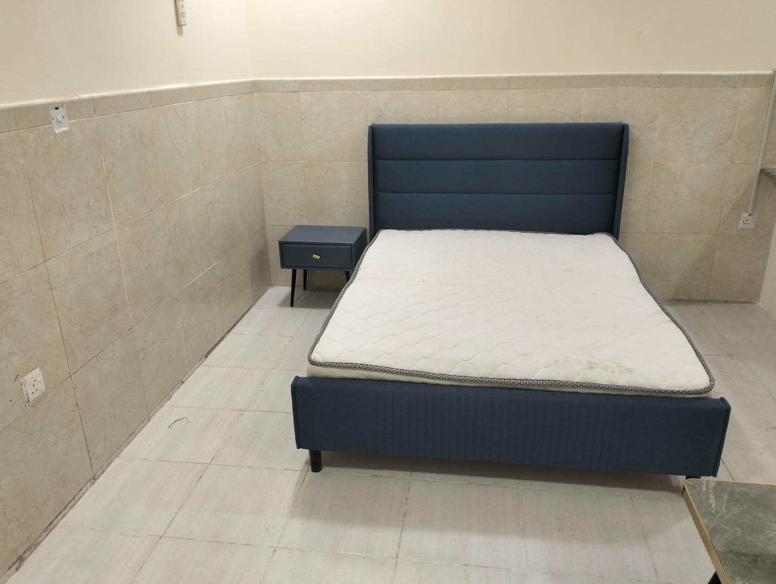 Studio for rent in Bu Hamour