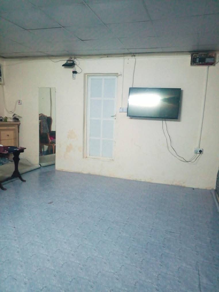 Studio for rent in Al Aziziya