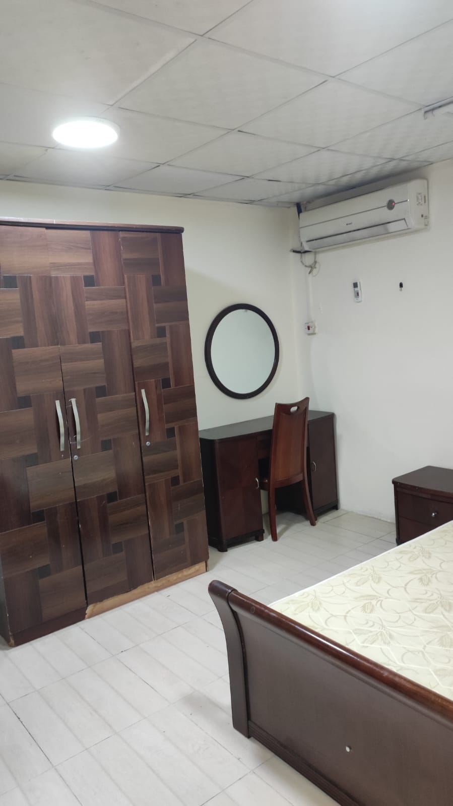 STUDIO unit 101 - interior view 1