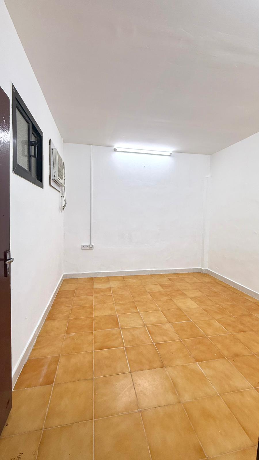 2 BHK for rent in Madinat Khalifa South