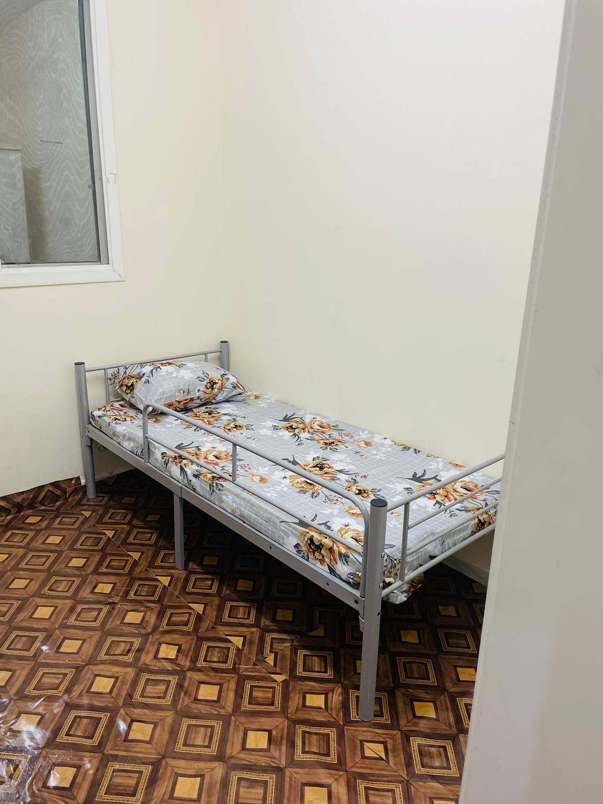 MALE_BEDSPACE for rent in Al Mansoura