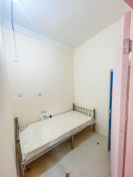 Single Room for rent in Al Sadd