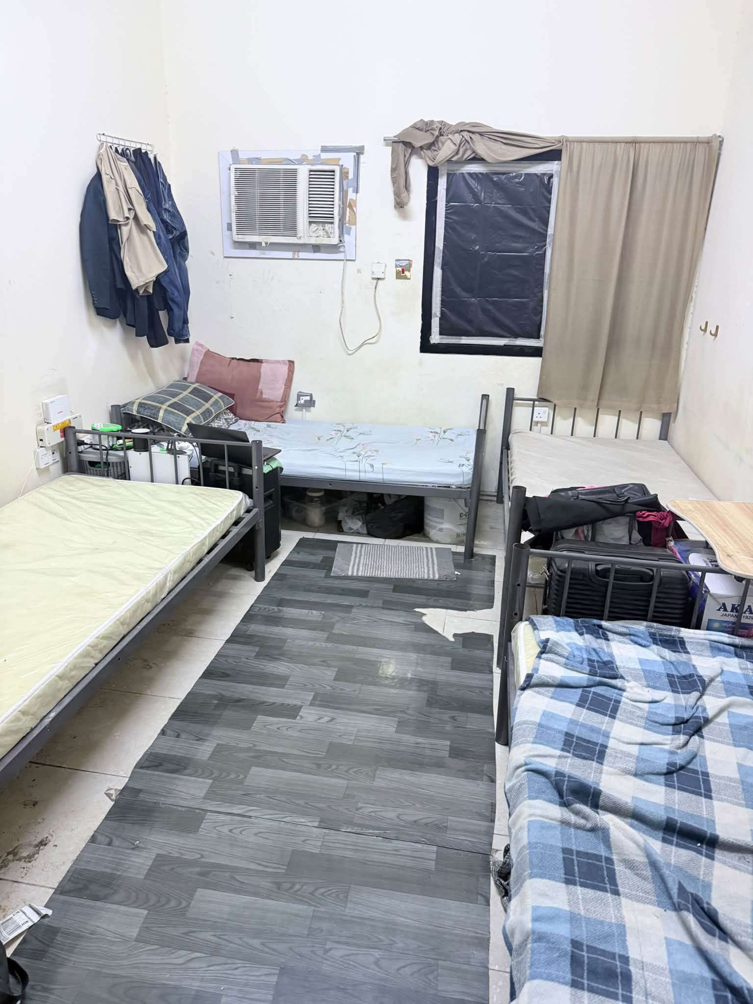 Male Bedspace for rent in Matar Qadeem