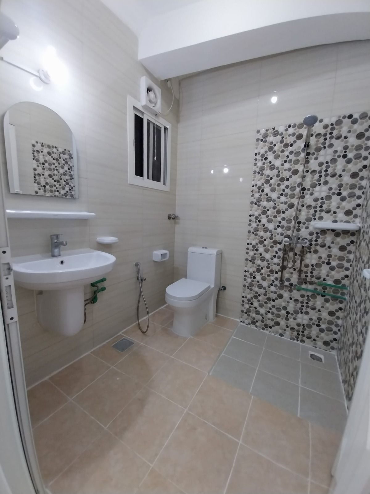 Studio for rent in Al Aziziya