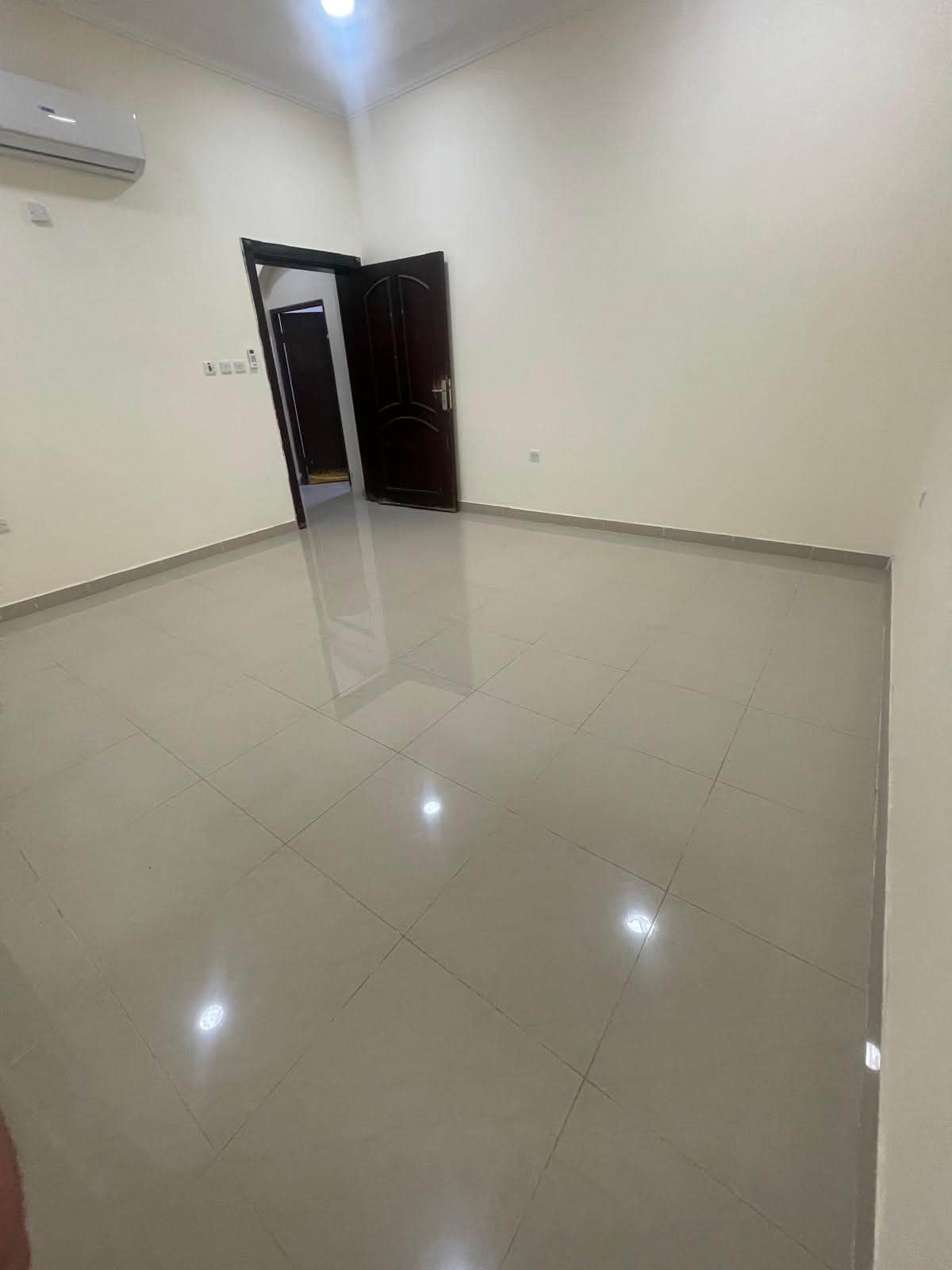 2 BHK for rent in Madinat Khalifa South