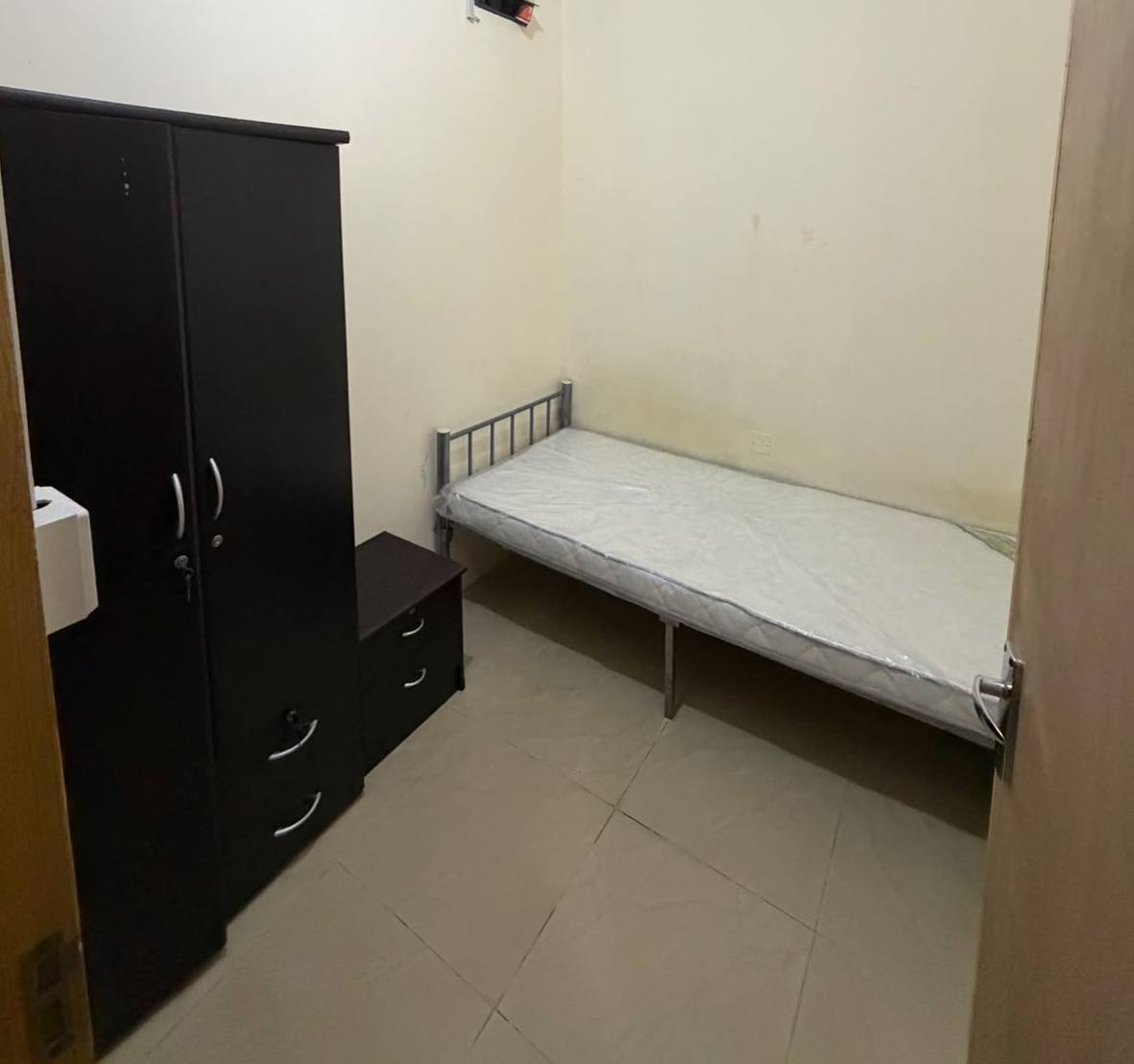 Single Room for rent in Al Mansoura