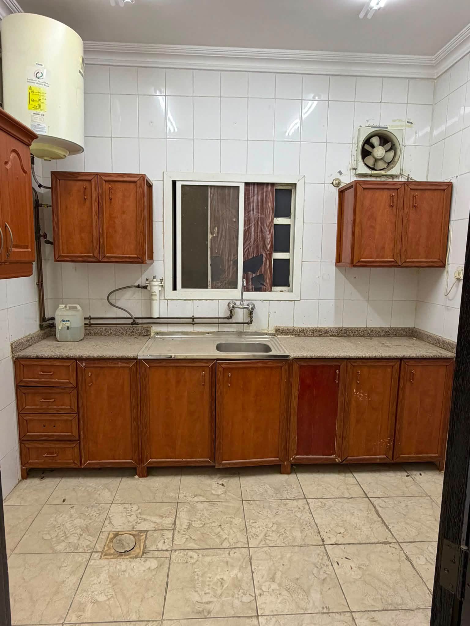Villa for rent in Fereej Bin Mahmoud