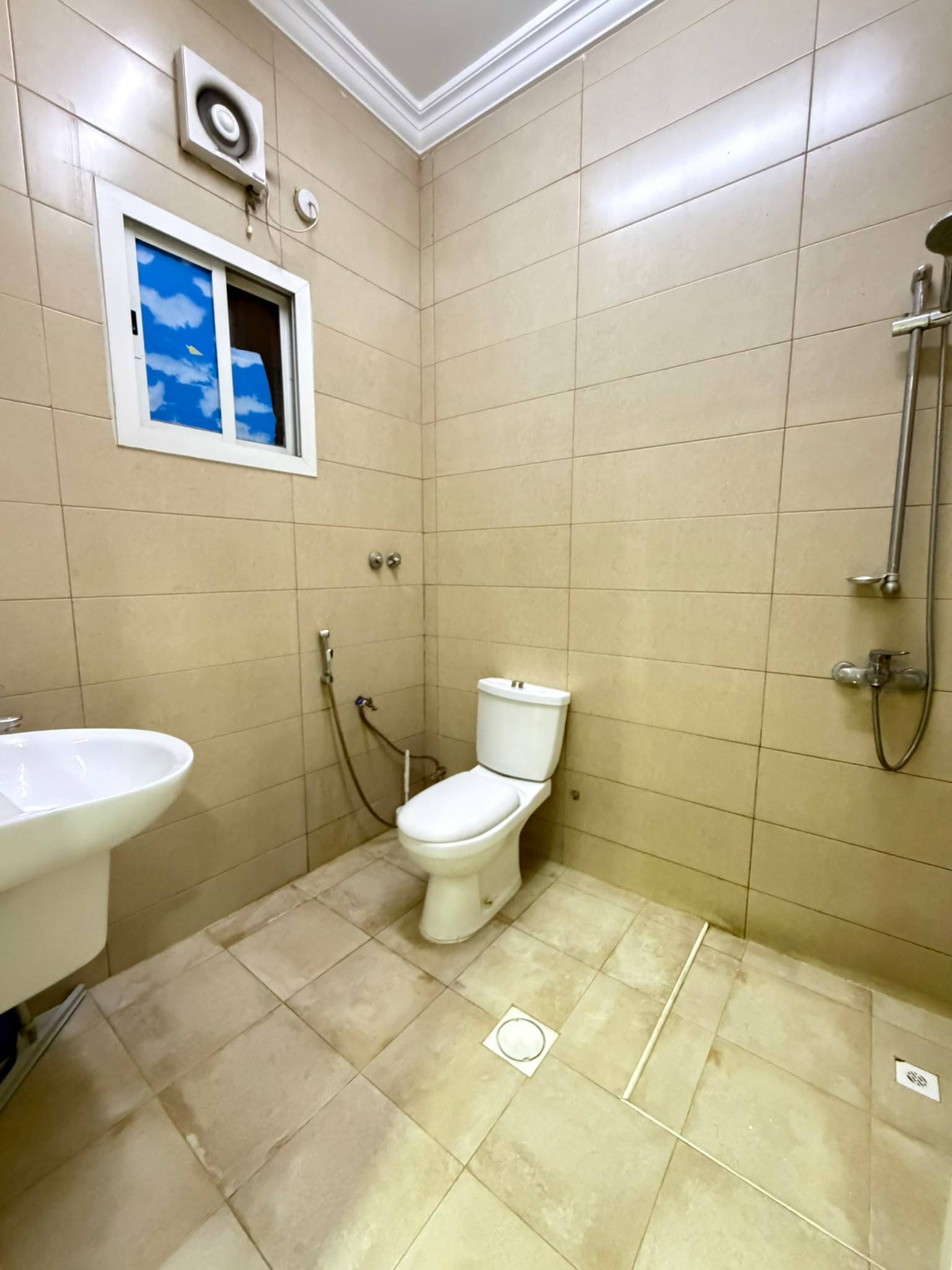 1 BHK for rent in Al Hilal