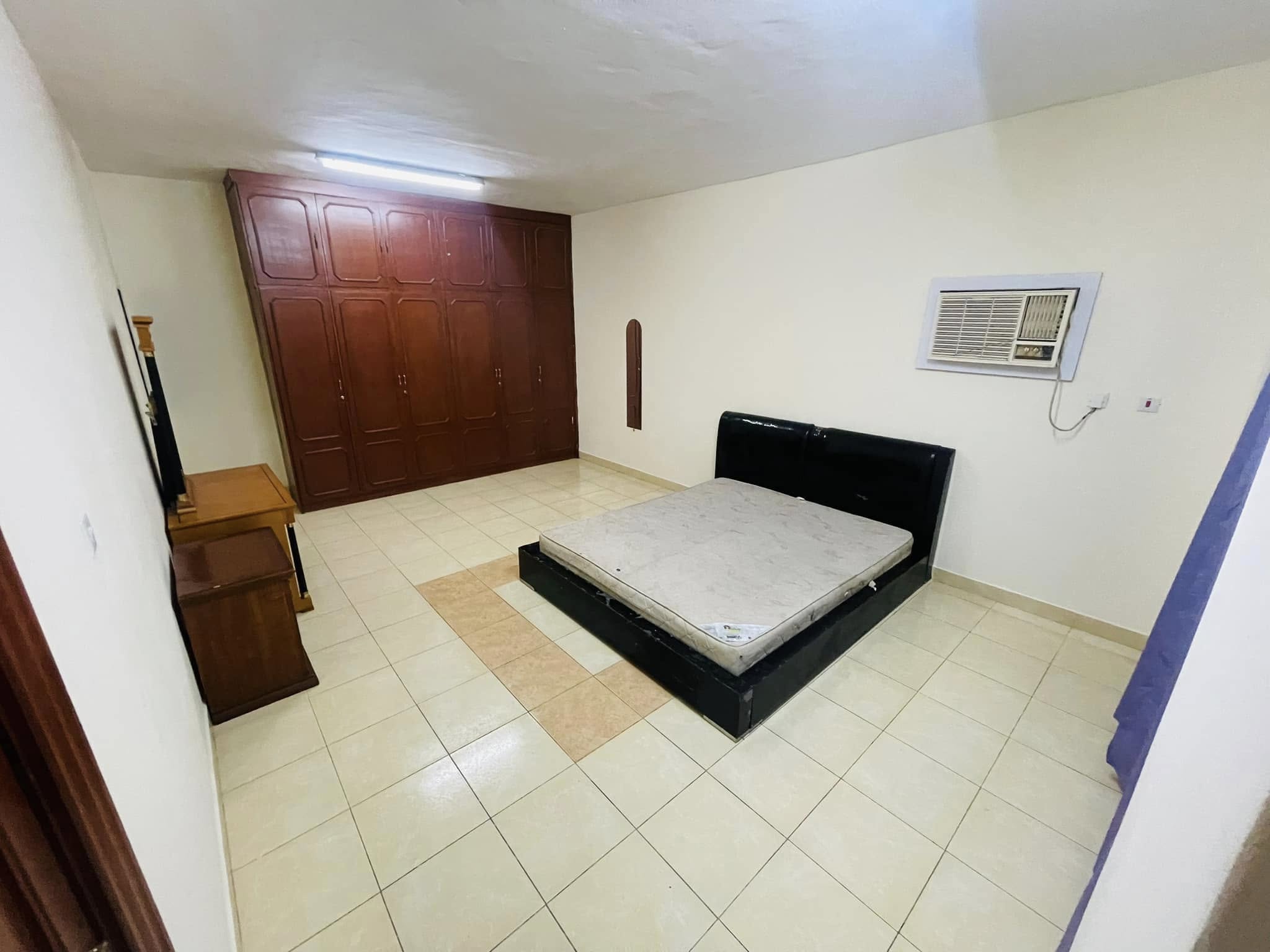 Partition for rent in Najma