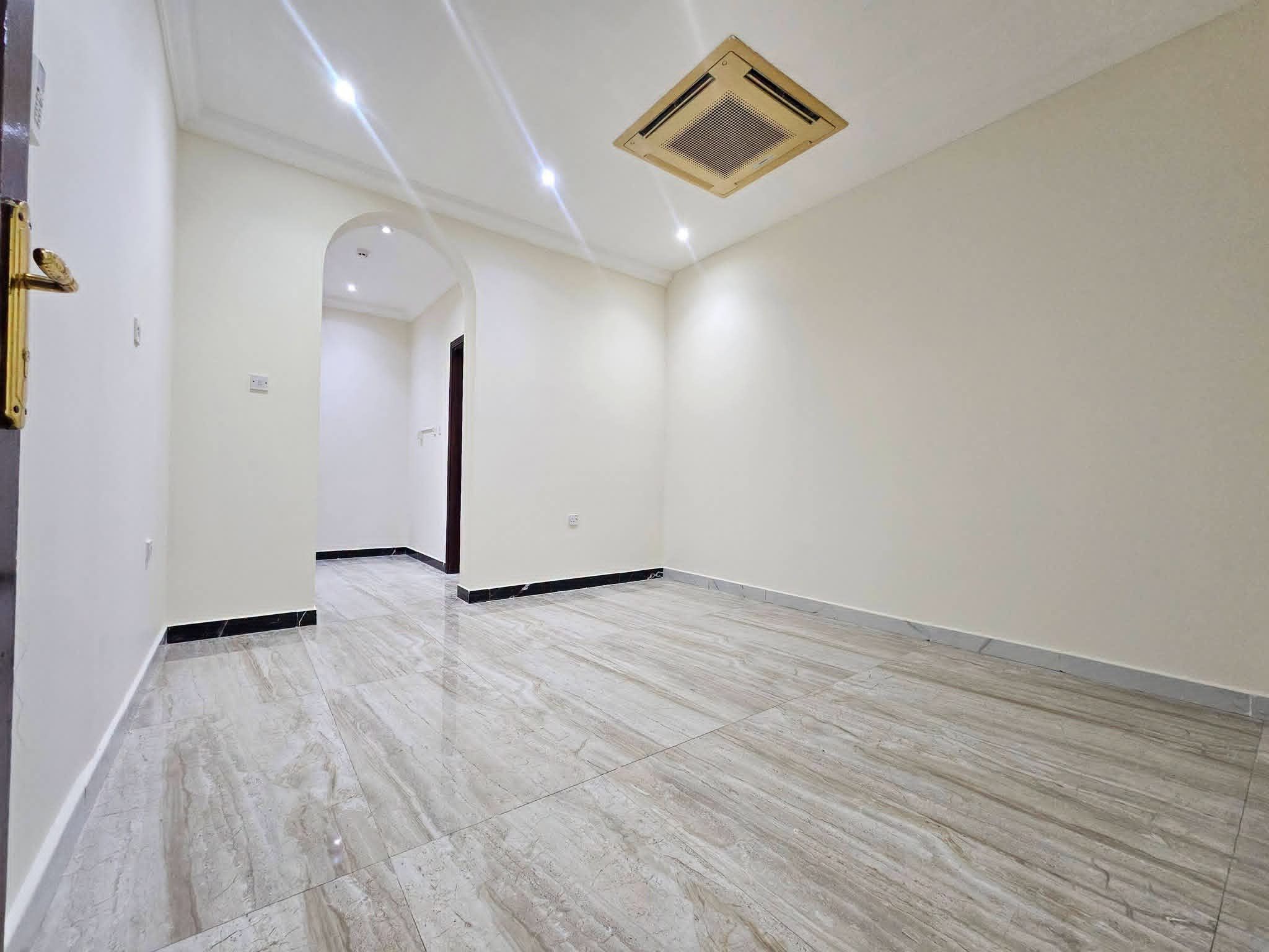 Partition for rent in Al Sadd