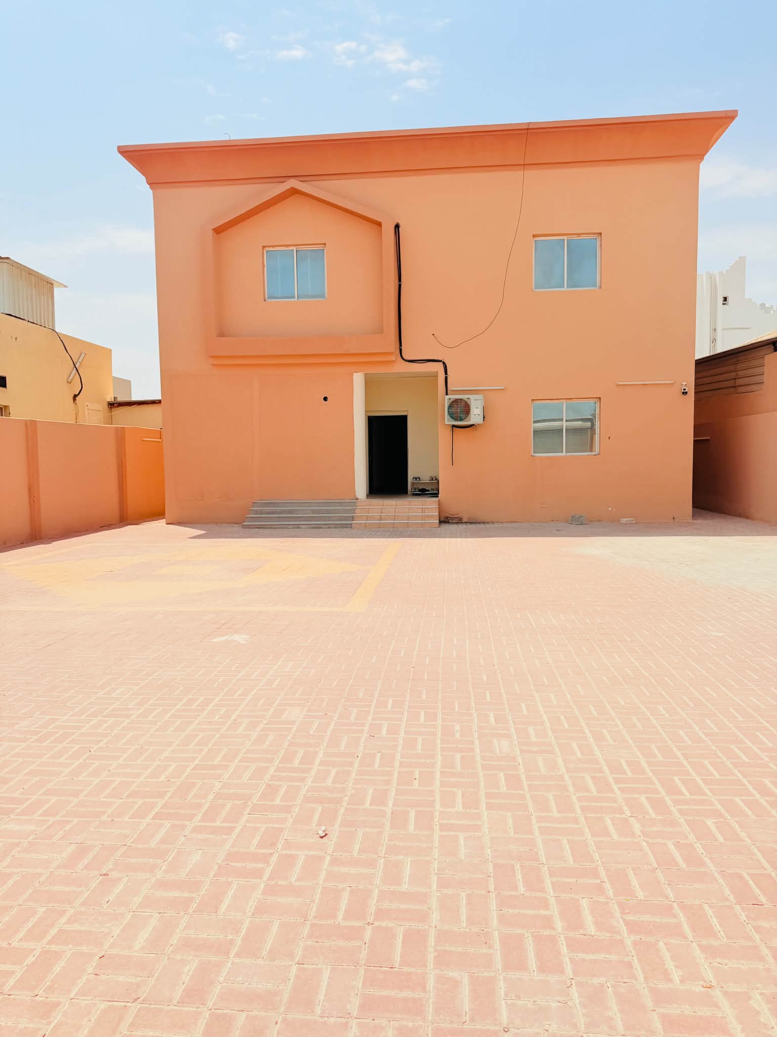 Villa for rent in Ain Khaled
