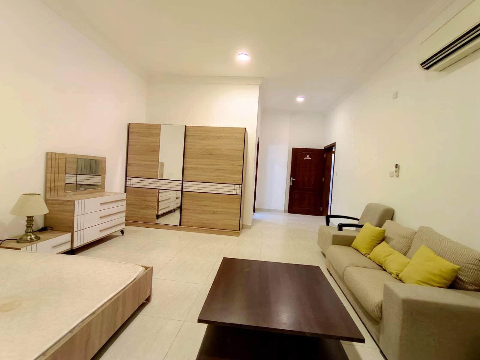 Partition for rent in Al Mansoura