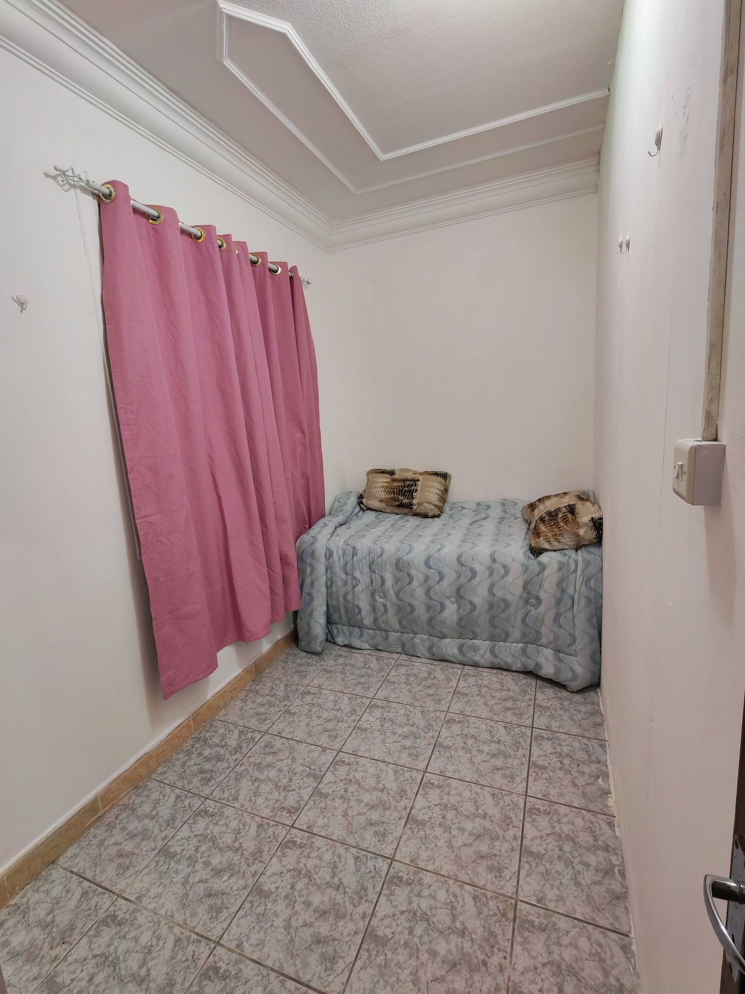 PARTITION unit for rent in Qatar