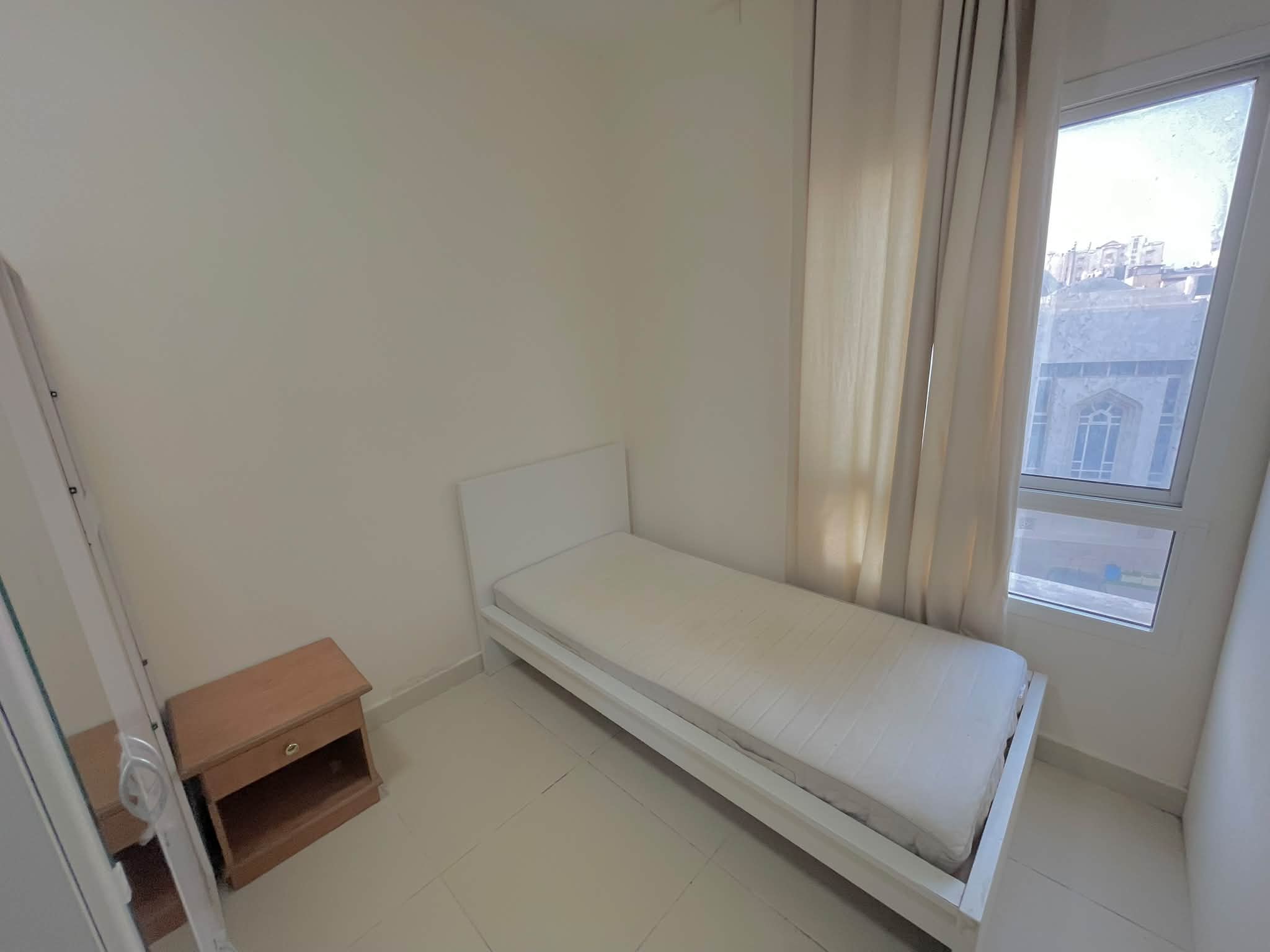Partition for rent in Al Mansoura
