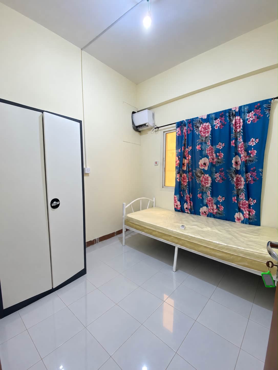 ROOM unit for rent in Qatar