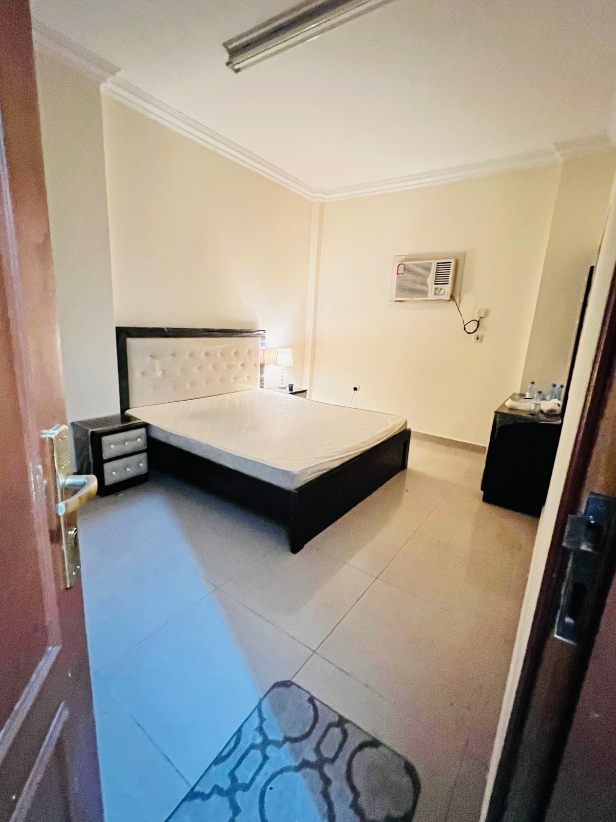 ROOM unit for rent in Qatar