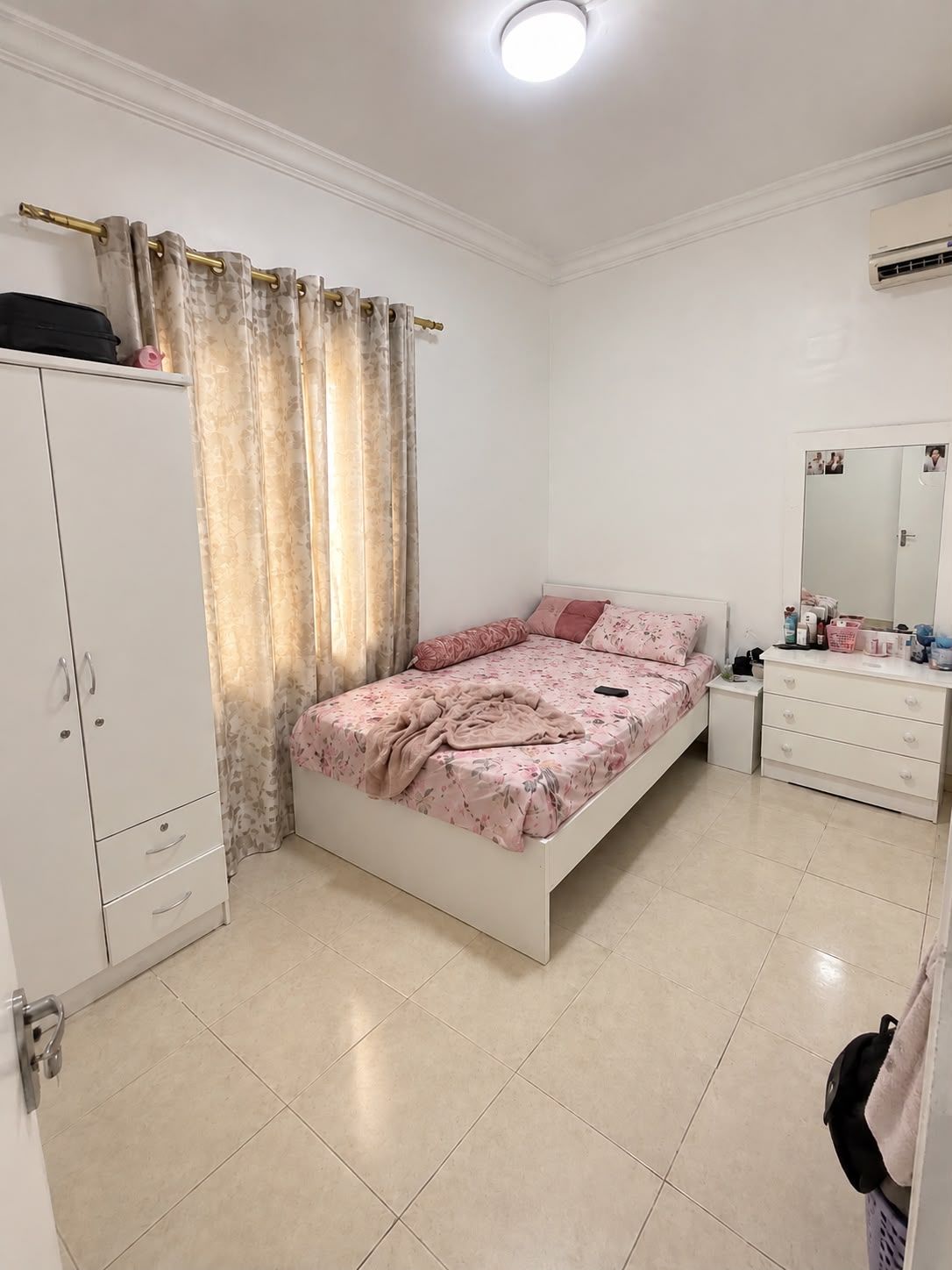 PARTITION unit for rent in Qatar