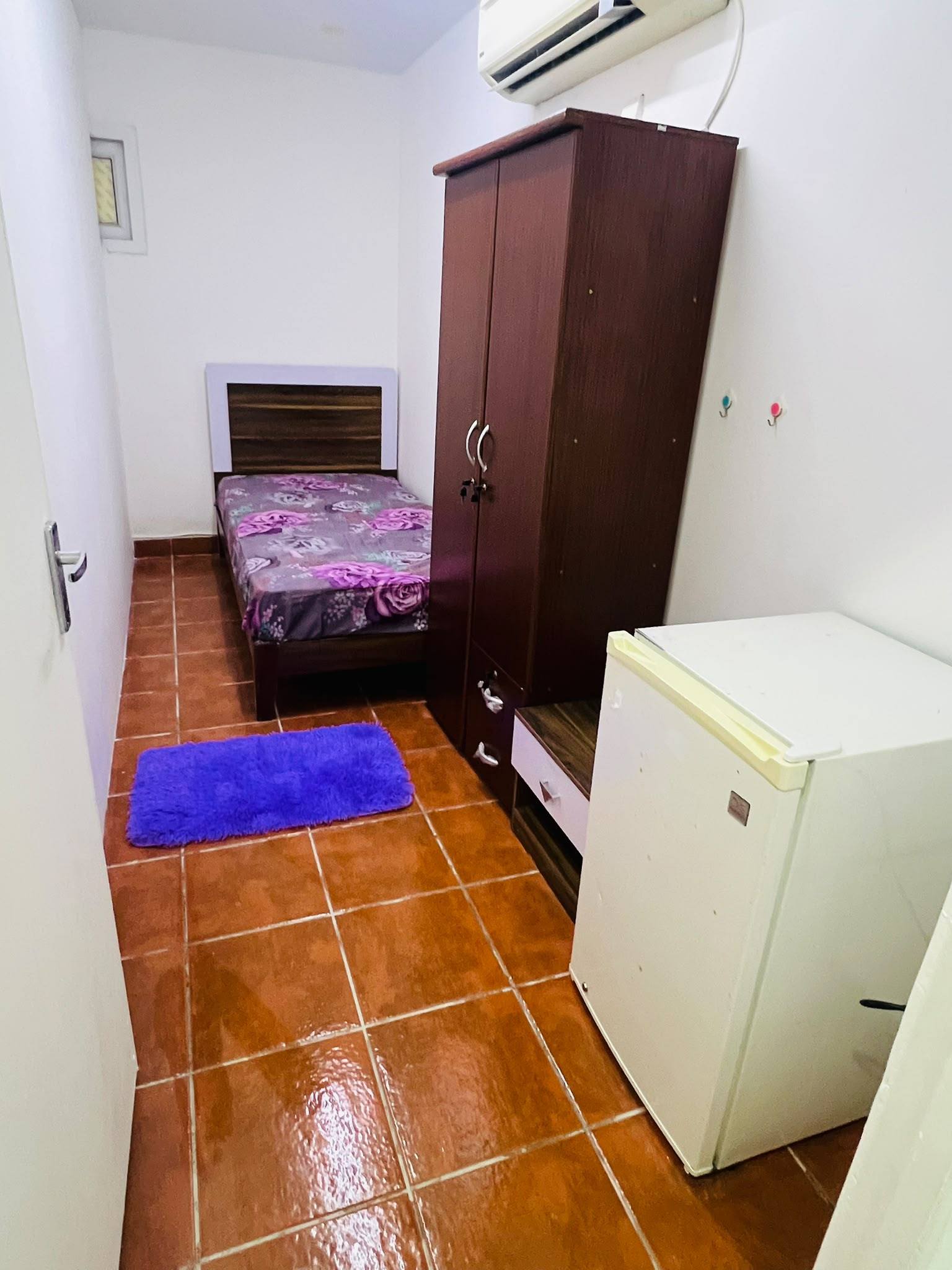 Male Bedspace for rent in Old Airport