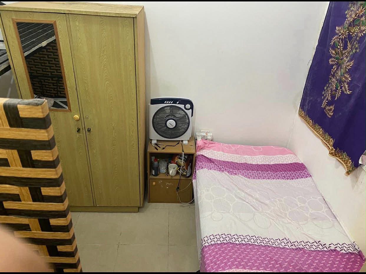 MALE_BEDSPACE unit for rent in Qatar